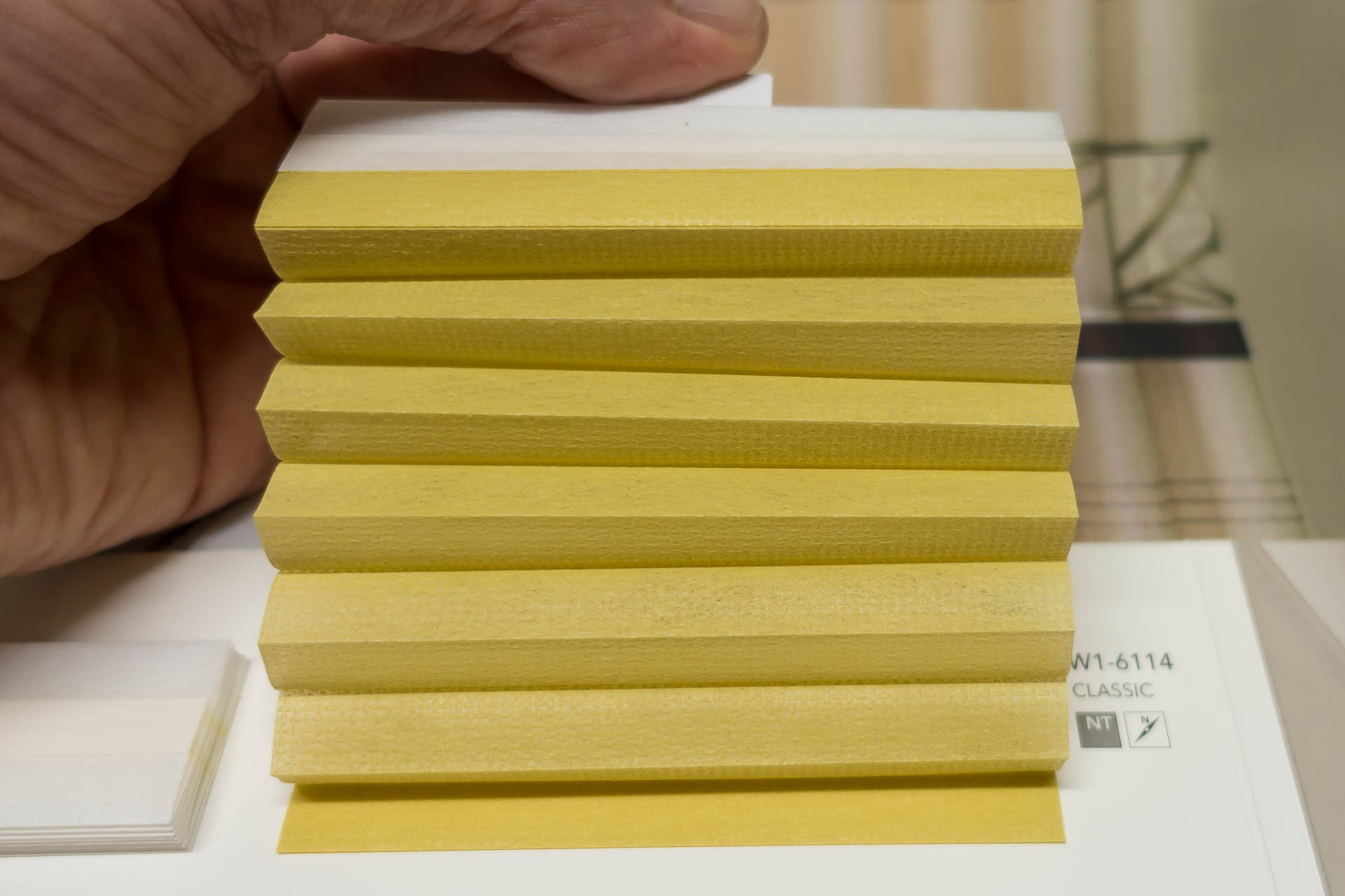 Waben-Plissee-Stoff aus der Farbkarte "Classic" | Material: 100 % PES